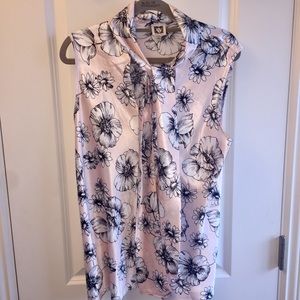 NWT Anne Klein Silky Pink Floral Blouse w/tie